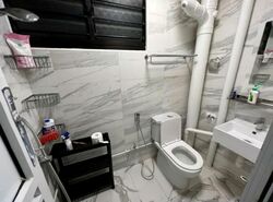 Blk 329 Bukit Batok Street 33 (Bukit Batok), HDB 4 Rooms #588138001
